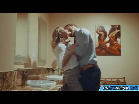 ❤️ ໃນເວລາທີ່ຜິວເນື້ອສີຂາວ busty seduces ທ່ານຢູ່ໃນຫ້ອງນ້ໍາສາທາລະນະ ️❌ ການຮ່ວມເພດມີຄຸນນະພາບ ຢູ່ຄອມ lo.porno-flix.ru